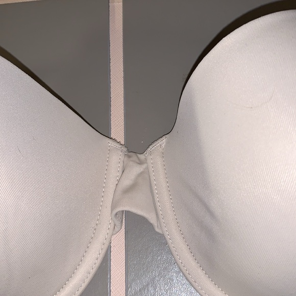 🦋 ELLEN TRACY T-Shirt Bras (Navy and Beige) NWT 38B - Picture 12 of 15